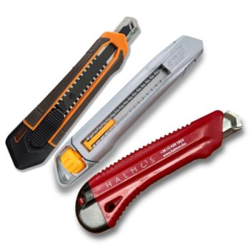 Sniccer (tapétavágó kés)